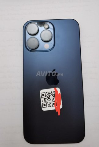 iphone 15 pro max, Esim, battery 98, stockage 256