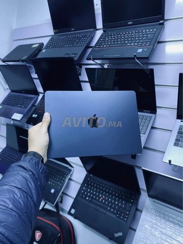 Macbook Air 2022 M2 