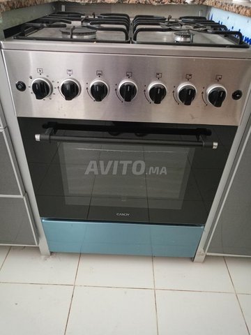 Cuisinière CANDY avec garantie  toute neuve