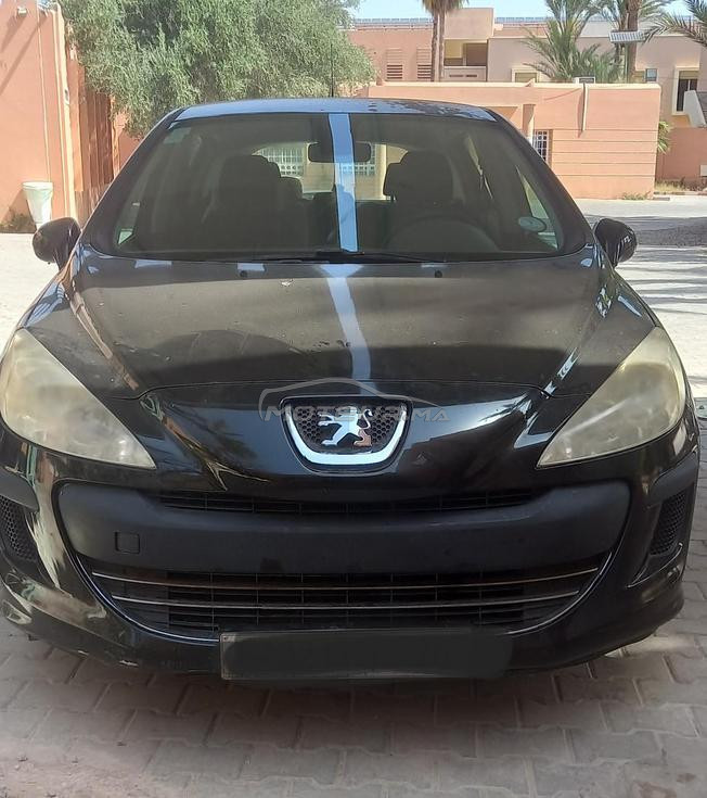 Peugeot 308 Essence Manuelle 2008 à Marrakech