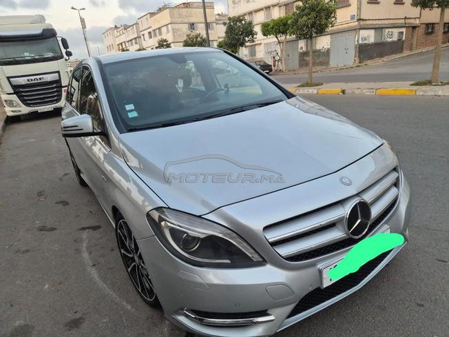 mercedes B180
