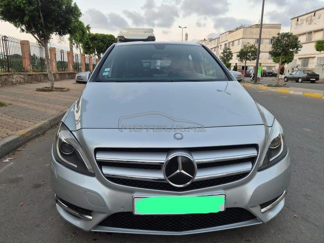 mercedes B180
