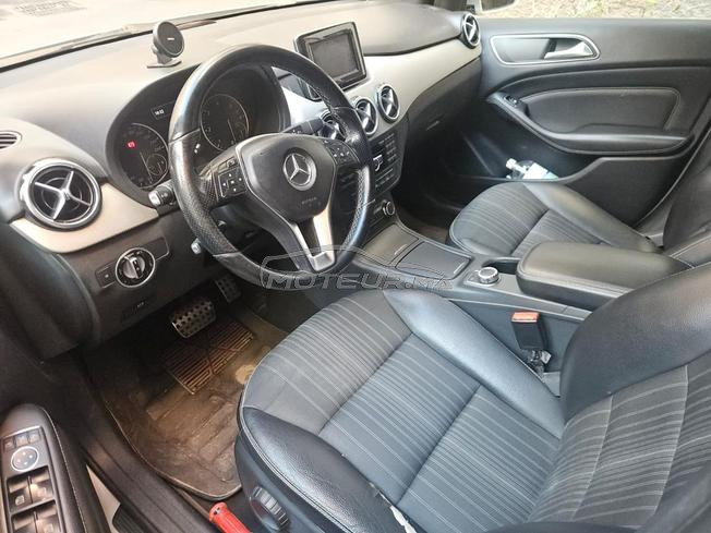 mercedes B180