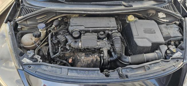 Peugeot 207 Diesel Manuelle 2010 à Casablanca