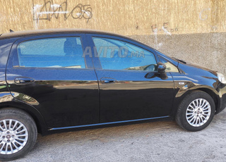 فيات بونتو 2018 للبيع