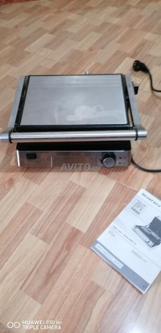 panini Barbecue électrique 