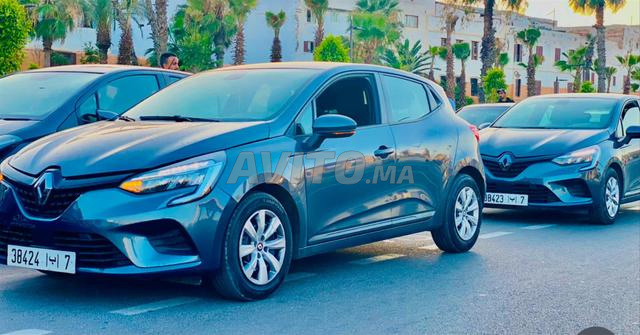 location de voiture clio 5