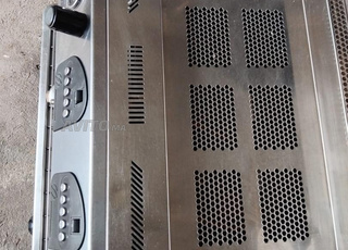 MACHINE CAGE PRO MULTI EXPO BAR