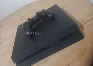 PS4 fat très bon état 