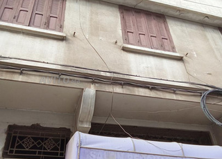 منزل للبيع متكون من طابقين بمساحه 104 متر