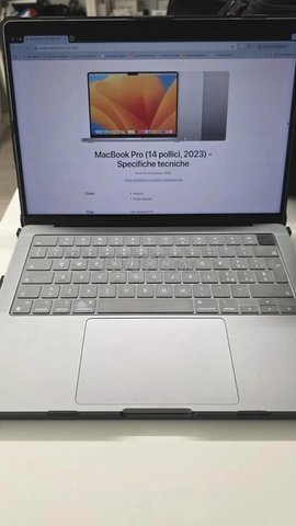MacBook pro M2 pro 14 inch 32 gb ram 513 ssd 