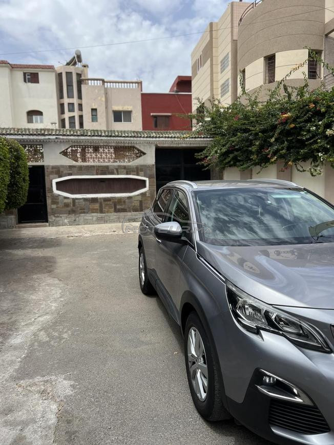 Peugeot 3008 Diesel Manuelle 2019 à Casablanca