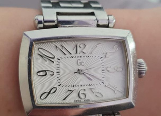 * Montre GC Guess Collection - Excellent État 