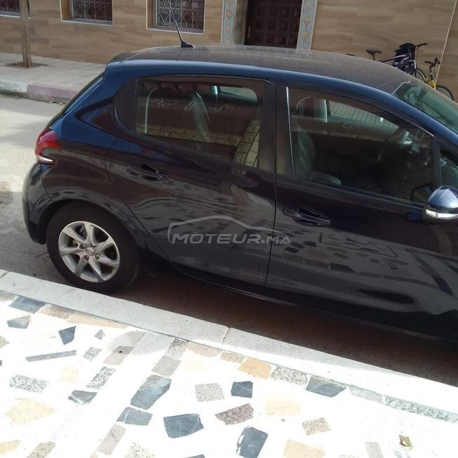 je met en vente une excellente voiture 