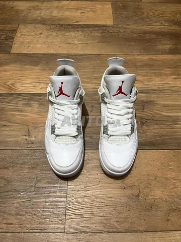 Jordan retro4