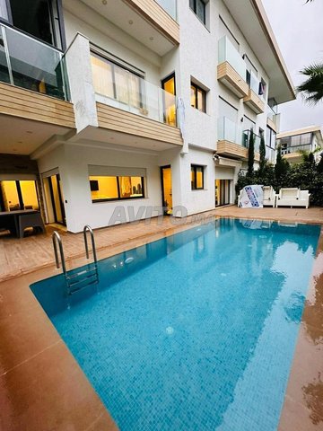 À Louer Appartement Meublé avec Piscine Privative
