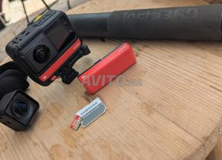 Insta360 OneRs avec accessoires