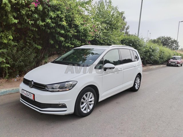 Volkswagen Touran Diesel Automatique 2020 à Settat