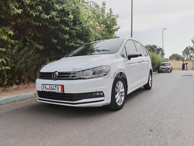 Volkswagen Touran Diesel Automatique 2020 à Settat