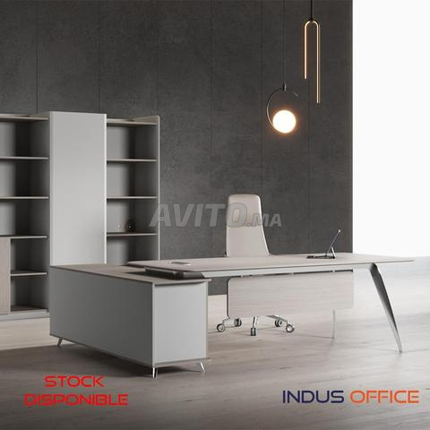 MOBILIER DE BUREAUX DISPONIBLE EN STOCK - 2