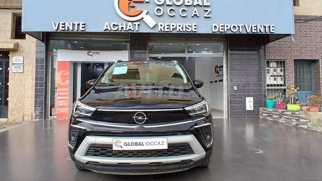 Opel Crossland Diesel Manuelle 2023 à Temara
