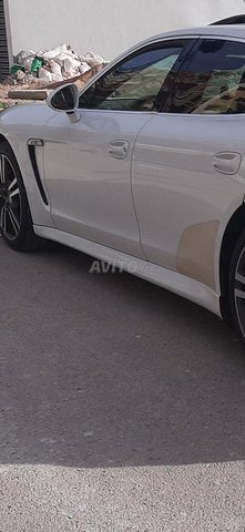 porsche panamera 4s essence v8 faible kilométrage 