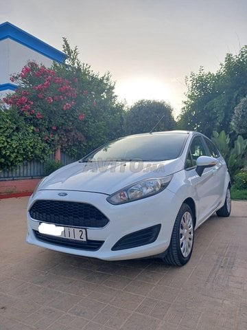 FORD FIESTA 2016 DIESEL À RABAT 