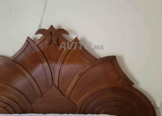 Matelas/Lit bois massif/tables de chevet