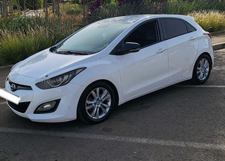 hyundai  i30   