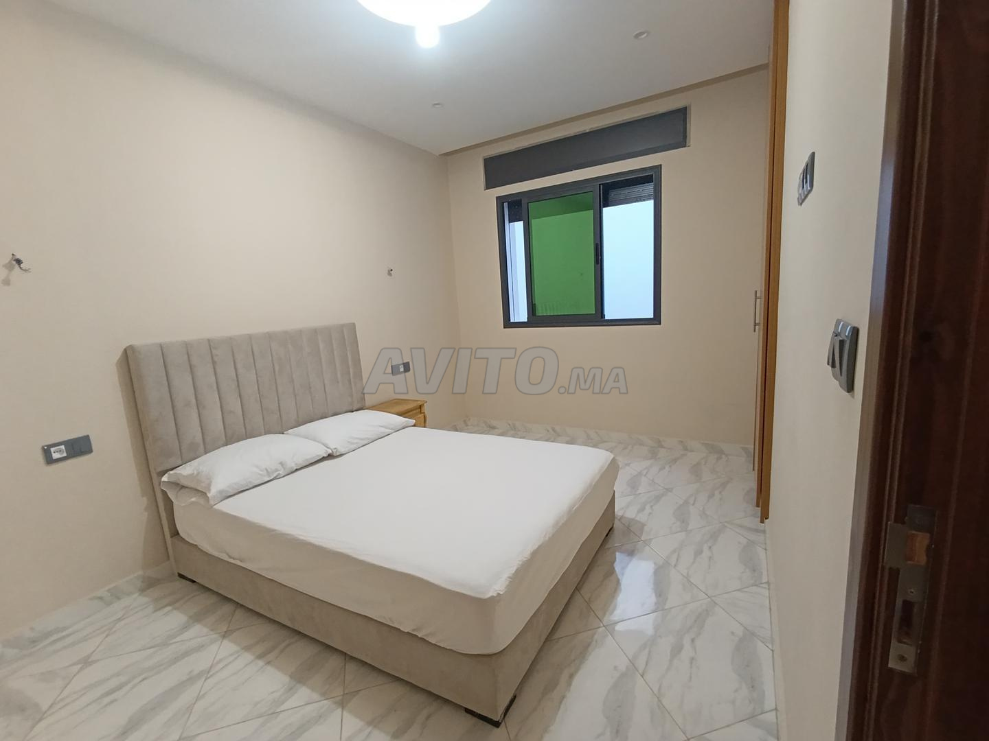 Appartement meublé à louer quotidiennement pour les familles sans intermédiaire - image 3