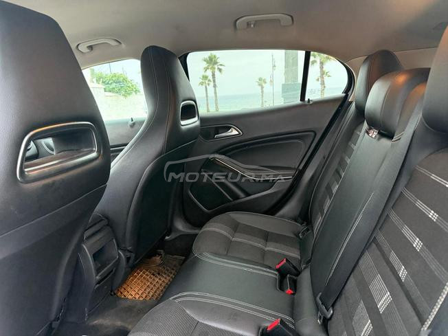 Mercedes-Benz 220 Diesel Automatique 2019 à Rabat