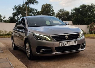 Peugeot 308 Diesel Manuelle 2018 à Kénitra