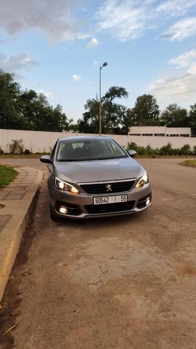 Peugeot 308 Diesel Manuelle 2018 à Kénitra