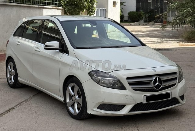 Mercedes-Benz Classe B Diesel Manuelle 2012 à Fès