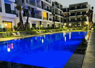 Appartement vue piscine à El Mansouria