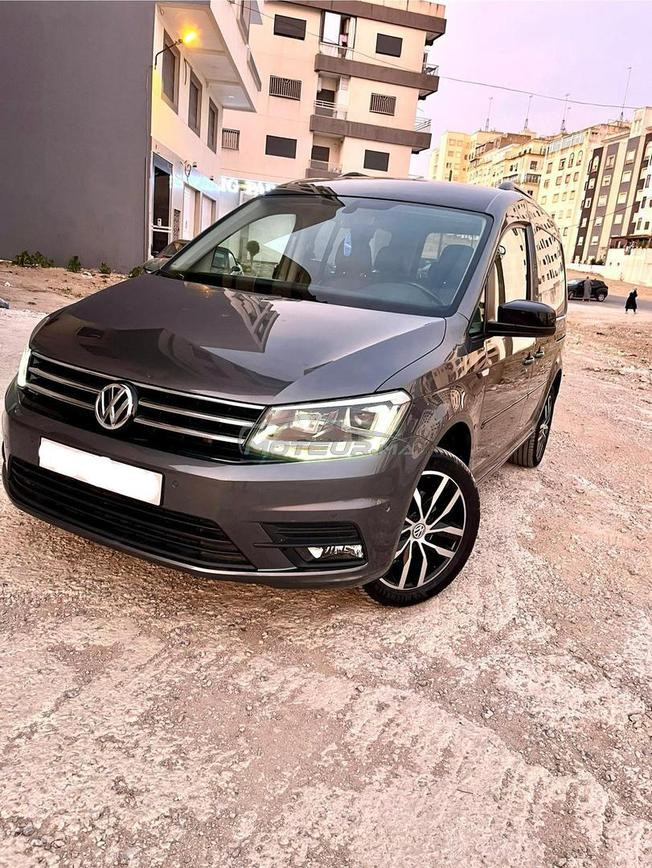 Volkswagen Caddy Diesel Manuelle 2020 à Tanger