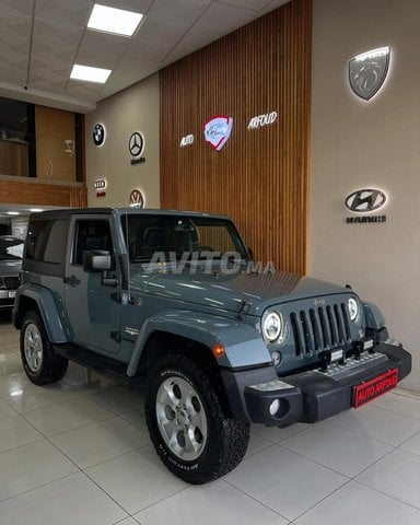Jeep Wrangler SAHARA BVA 2015 Sale el jadida 
