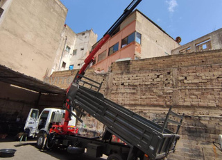 Location camion Grue benne 