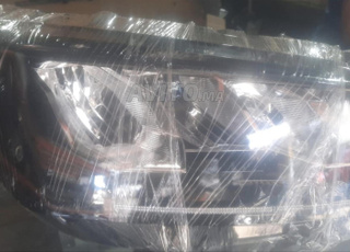 Optique original peugeot 208 modèle 2023