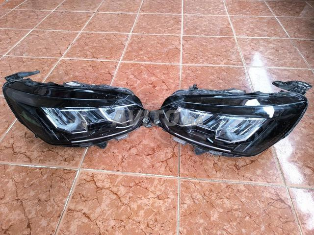 Optique original peugeot 208 modèle 2023 - 2