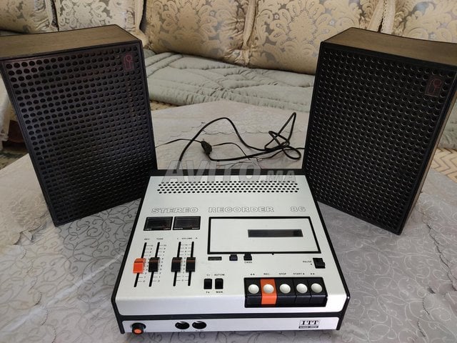 ITT Magnétophone Cassette Ampli Intégré 