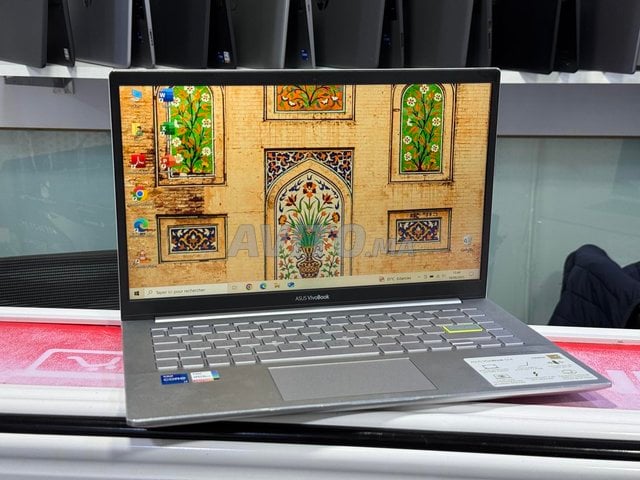  ASUS VIVO 14 I7 11 éme/16GB RAM/512 NVME