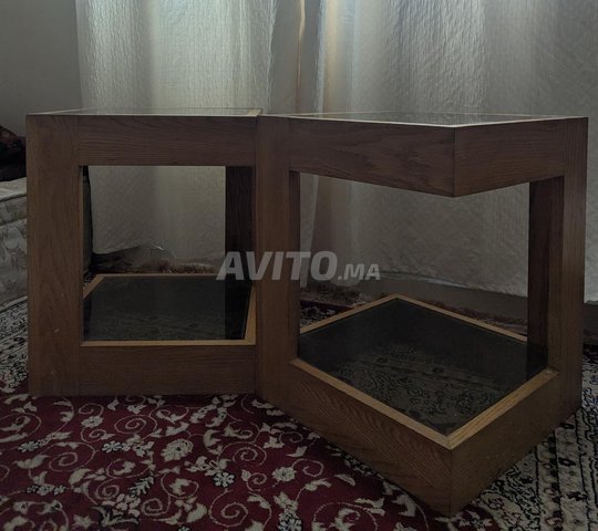 Tables cendrier en bois chéne vitree. Moderne