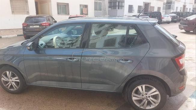 skoda fabia essence 1.0L