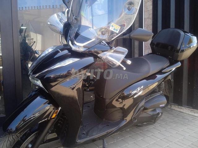 Honda sh350 model 2021 kilometrage18000km 