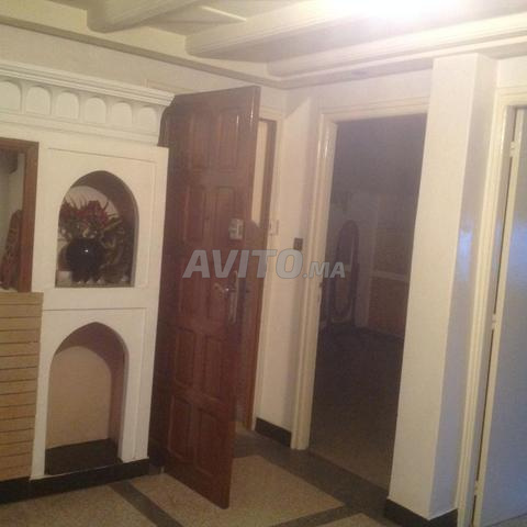 منزل 94م² 3 واجهات طابق أرضي تجاري 3 طوابق 2 استوديوهات على التراس