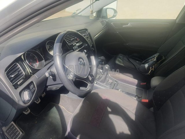 Volkswagen Golf 7 Diesel Manuelle 2016 à Temara