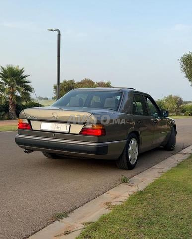 مرسيدس-بنز 300 إي أوتوماتيكية 1990 في الناظور - 2