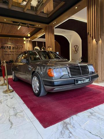 Mercedes-Benz 300 Essence Automatique 1990 à Nador