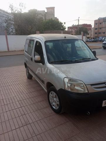 Peugeot Partner Diesel Manuelle 2008 à Salé - 2